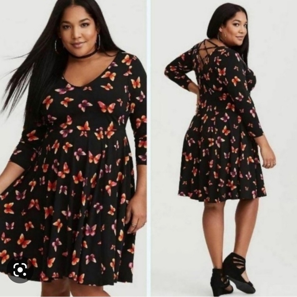 Torrid Black Colorful Butterfly Print 3/4 Sleeve Lace Back Skater Dress